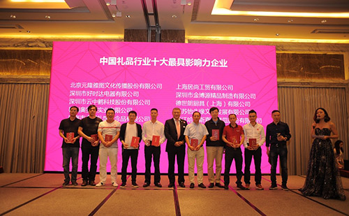 5b6812e2e2425.jpg 5b6812e2e2425.jpg