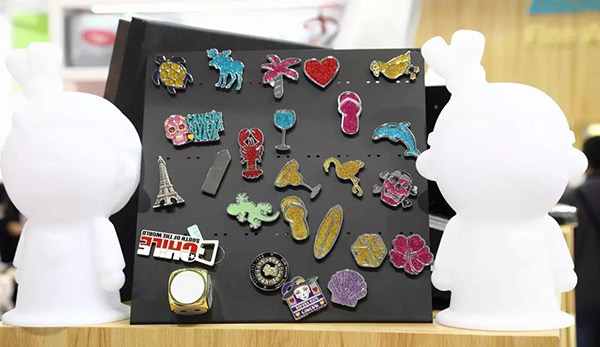 5c6b615a90b85.jpg 5c6b615a90b85.jpg